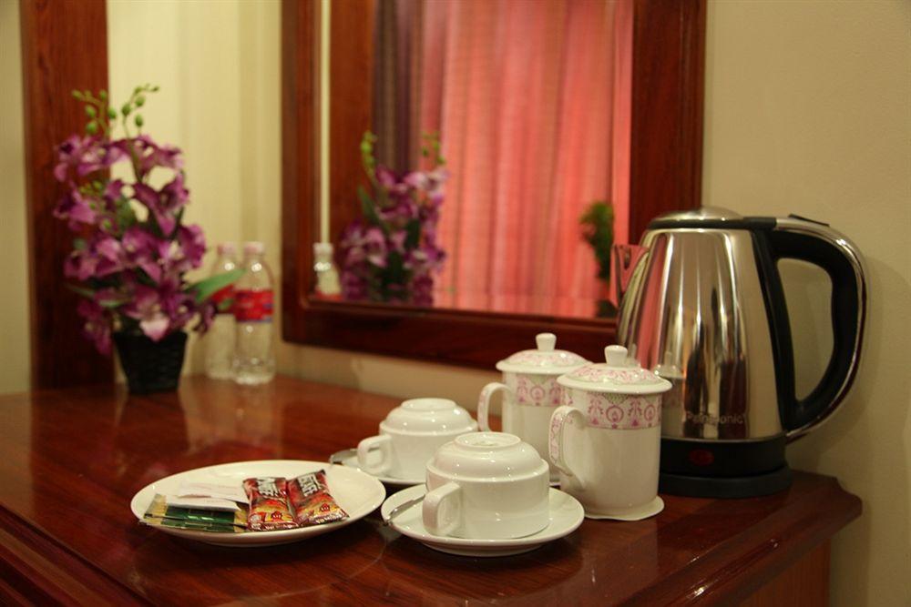 Huang Ting Hotel Phnom Penh Exterior photo